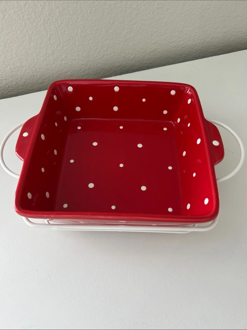 Temp-Tations Red and White Polka Dot Covered Casserole Dish